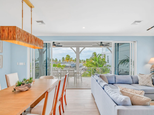 Luxury Oceanfront Vacation Rental in Marathon FL - 5-Bedroom Stunning Views